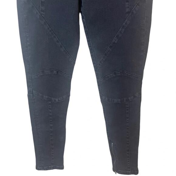 Free People Black Skinny Jeans - Picture 4 of 10